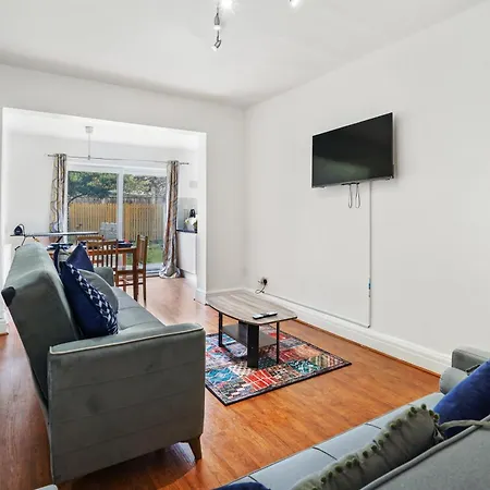 Cosy N22 Apartment Sleeps 6 London Exterior photo