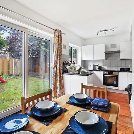 Cosy N22 Apartment Sleeps 6 London Exterior photo